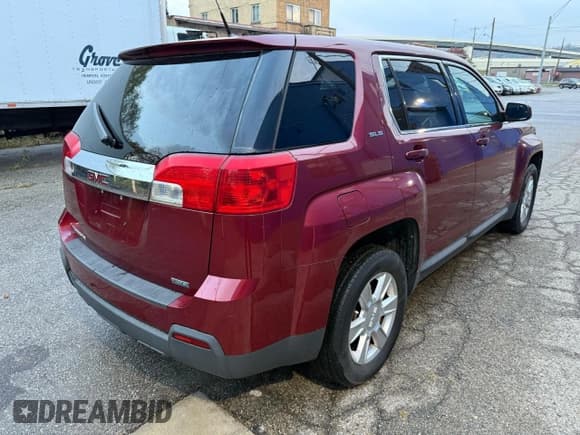 ✅ 2012 GMC Terrain SLE-1 • VIN: 2GKALMEK9C6198154 • Lot: 92308235. Wystawiony na Copart z przebiegiem 110 808 mil. Bezpłatny archiwum sprzedaży aukcyjnych z USA i szczegółowy raport historii pojazdu na DreamBid. Zdjęcie 4.