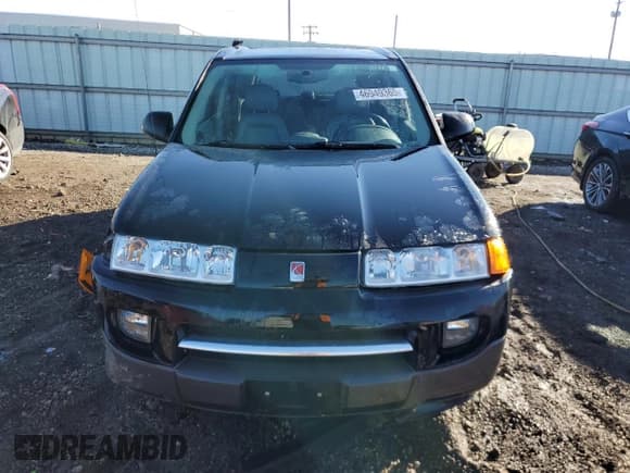 ✅ 2005 Saturn VUE • VIN: 5GZCZ63405S838821 • Lot: 46949365. Wystawiony na Copart z przebiegiem 239 402 mil. Bezpłatny archiwum sprzedaży aukcyjnych z USA i szczegółowy raport historii pojazdu na DreamBid. Zdjęcie 5.