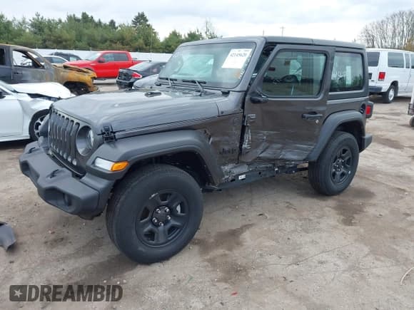 ✅ 2022 Jeep Wrangler Willys Sport • VIN: 1C4GJXAN8NW223101 • Lot: 42145620. Listed on IAAI with 42,831 mi. Free auction sales archive from the USA and detailed vehicle history report at DreamBid. Image 2.