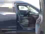 2020 Chevrolet Blazer RS z VIN 3GNKBERS2LS617280, wystawiony jako IAAI lot #43043654 z przebiegiem 114 091 mil mil oraz . Historia ofert i sprzedaży dostępna na DreamBid. Obrazek 5.