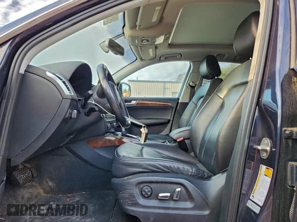 ✅ 2015 Audi Q5 Premium Plus • VIN: WA1LFAFP8FA018832 • Lot: 95453555. Listed on Copart with Not provided. Free auction sales archive from the USA and detailed vehicle history report at DreamBid. Image 7.