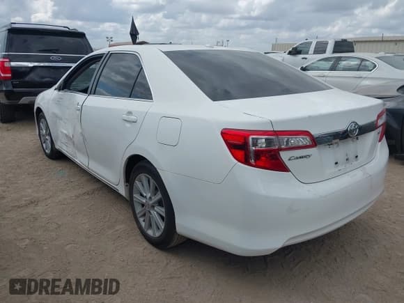 ✅ 2012 Toyota Camry LE • VIN: 4T4BF1FK6CR247351 • Lot: 43529004. Wystawiony na IAAI z przebiegiem 114 542 mil. Bezpłatny archiwum sprzedaży aukcyjnych z USA i szczegółowy raport historii pojazdu na DreamBid. Zdjęcie 3.