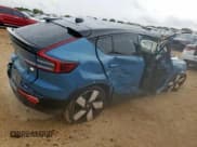 ✅ 2022 Volvo C40 Ultimate • VIN: YV4ED3GB5N2004153 • Лот: 63116185. Опубликован ранее на Copart с пробегом Не указан. Бесплатный доступ к архиву аукционных продаж из США и подробный отчёт об истории автомобиля на DreamBid. Изображение 3.