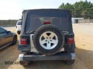 ✅ 2004 Jeep Wrangler Rubicon • VIN: 1J4FA69S74P758231 • Lot: 43113575. Wystawiony na IAAI z przebiegiem 75 048 mil. Bezpłatny archiwum sprzedaży aukcyjnych z USA i szczegółowy raport historii pojazdu na DreamBid. Zdjęcie 16.