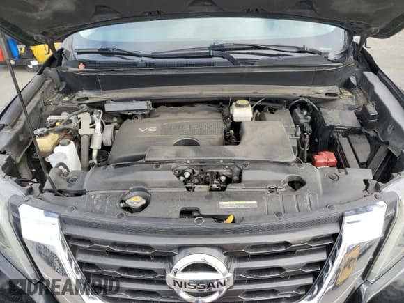 ✅ 2018 Nissan Pathfinder S • VIN: 5N1DR2MN5JC651810 • Lot: 82235065. Listed on Copart with 65,965 mi. Free auction sales archive from the USA and detailed vehicle history report at DreamBid. Image 11.