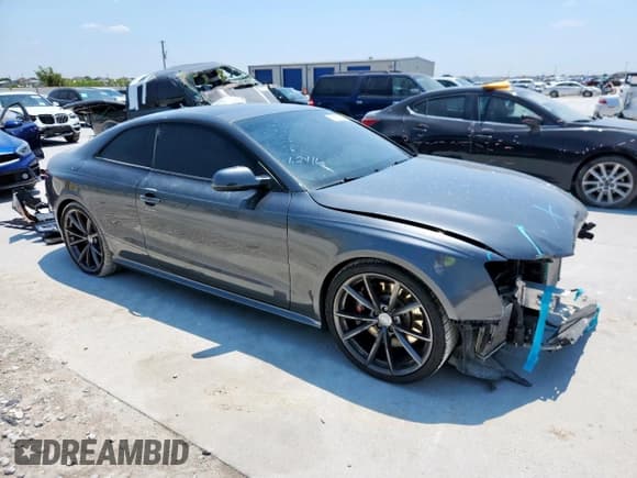 ✅ 2015 Audi RS 5 • VIN: WUAC6AFR6FA901662 • Lot: 67585365. Listed on Copart with 69,061 mi. Free auction sales archive from the USA and detailed vehicle history report at DreamBid. Image 4.