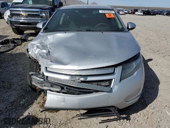✅ 2013 Chevrolet Volt • VIN: 1G1RA6E41DU125423 • Lot: 47813504. Wystawiony na Copart z przebiegiem Nie podano. Bezpłatny archiwum sprzedaży aukcyjnych z USA i szczegółowy raport historii pojazdu na DreamBid. Zdjęcie 5.