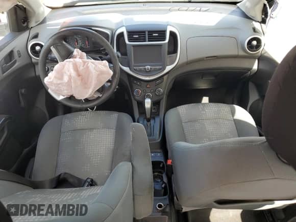 2017 Chevrolet Sonic LS с VIN 1G1JB5SH3H4168081, выставлен на аукционе Copart как лот 87444635 с пробегом 78 420 миль миль и На запчасти • Non repairable. История ставок и продаж доступна на DreamBid. Изображение 8.