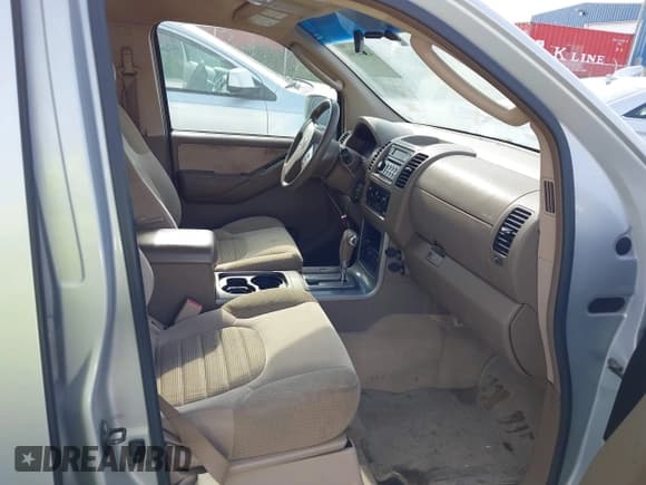 ✅ 2006 Nissan Pathfinder SE • VIN: 5N1AR18W36C614259 • Lot: 42640344. Listed on IAAI with 127,300 mi. Free auction sales archive from the USA and detailed vehicle history report at DreamBid. Image 5.