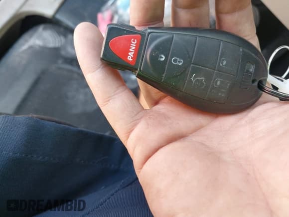 ✅ 2013 Dodge Grand Caravan SXT • VIN: 2C4RDGCGXDR718275 • Лот: 43272872. Опубликован ранее на IAAI с пробегом 110 875 миль. Бесплатный доступ к архиву аукционных продаж из США и подробный отчёт об истории автомобиля на DreamBid. Изображение 11.