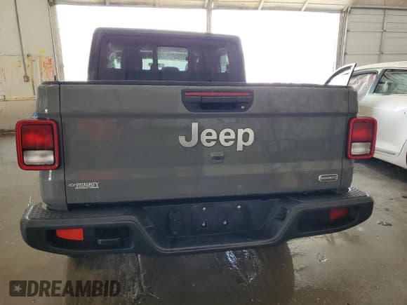 ✅ 2023 Jeep Gladiator Overland • VIN: 1C6HJTFG1PL523114 • Lot: 65930025. Listed on Copart with 43,645 mi. Free auction sales archive from the USA and detailed vehicle history report at DreamBid. Image 6.