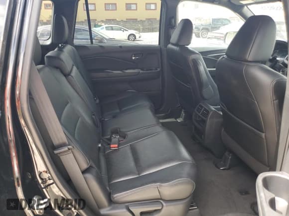 ✅ 2019 Honda Passport EX-L • VIN: 5FNYF7H57KB005596 • Lot: 66536515. Listed on Copart with Not provided. Free auction sales archive from the USA and detailed vehicle history report at DreamBid. Image 11.