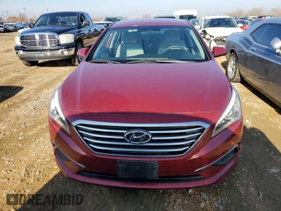 ✅ 2016 Hyundai Sonata SE • VIN: 5NPE24AF7GH372684 • Lot: 68987632. Listed on Copart with 149,286 mi. Free auction sales archive from the USA and detailed vehicle history report at DreamBid. Image 5.