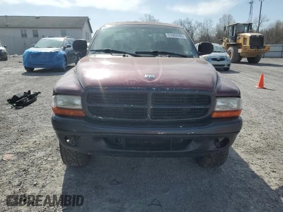 ✅ 2000 Dodge Dakota Sport • VIN: 1B7HG2AZ4YS710316 • Lot: 51082985. Wystawiony na Copart z przebiegiem 212 932 mil. Bezpłatny archiwum sprzedaży aukcyjnych z USA i szczegółowy raport historii pojazdu na DreamBid. Zdjęcie 5.