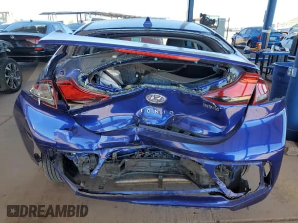 ✅ 2020 Hyundai Ioniq SE • VIN: KMHC75LCXLU213610 • Lot: 85399085. Listed on Copart with 66,397 mi. Free auction sales archive from the USA and detailed vehicle history report at DreamBid. Image 6.