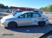 ✅ 2015 Toyota Corolla LE • VIN: 2T1BURHE7FC326944 • Lot: 43392623. Wystawiony na IAAI z przebiegiem 83 338 mil. Bezpłatny archiwum sprzedaży aukcyjnych z USA i szczegółowy raport historii pojazdu na DreamBid. Zdjęcie 14.