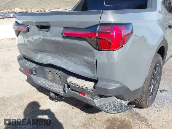 ✅ 2022 Hyundai Santa Cruz SEL • VIN: 5NTJC4AE5NH002867 • Лот: 41637464. Размещён на IAAI с пробегом 112 925 миль миль. Получите бесплатный доступ к архиву аукционных продаж из США и посмотрите подробный отчёт об истории автомобиля на DreamBid. Изображение 17.