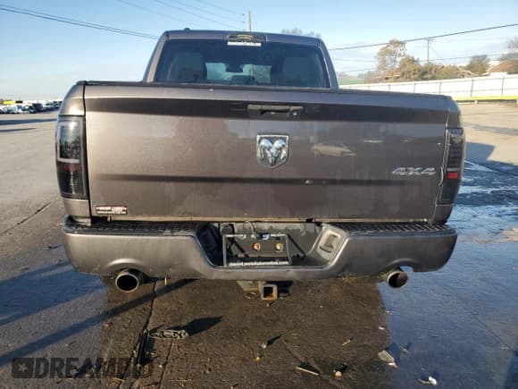 ✅ 2015 Ram 1500 Express • VIN: 1C6RR7KTXFS599135 • Lot: 92302555. Wystawiony na Copart z przebiegiem 179 335 mil. Bezpłatny archiwum sprzedaży aukcyjnych z USA i szczegółowy raport historii pojazdu na DreamBid. Zdjęcie 6.