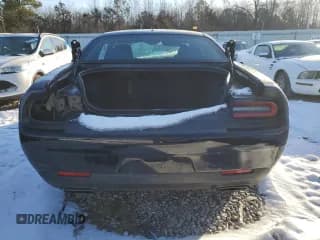 ✅ 2020 Dodge Challenger R/T Scat Pack • VIN: 2C3CDZFJ9LH155771 • Lot: 38409354. Wystawiony na Copart z przebiegiem 42 187 mil. Bezpłatny archiwum sprzedaży aukcyjnych z USA i szczegółowy raport historii pojazdu na DreamBid. Zdjęcie 6.