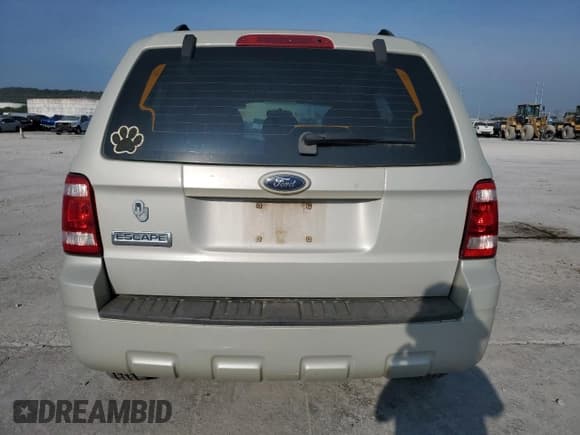 ✅ 2008 Ford Escape XLS • VIN: 1FMCU02Z68KC09171 • Лот: 80806075. Опубликован ранее на Copart с пробегом 211 330 миль. Бесплатный доступ к архиву аукционных продаж из США и подробный отчёт об истории автомобиля на DreamBid. Изображение 6.