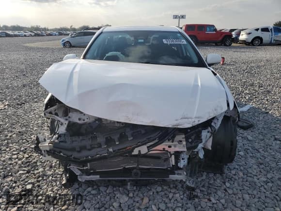 ✅ 2025 Toyota Camry LE • VIN: 4T1DAACKXSU611601 • Lot: 93383095. Listed on Copart with 8,832 mi. Free auction sales archive from the USA and detailed vehicle history report at DreamBid. Image 5.