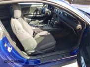 ✅ 2015 Ford Mustang V6 • VIN: 1FA6P8AM1F5407865 • Лот: 43773448. Опубликован ранее на IAAI с пробегом 141 972 миль. Бесплатный доступ к архиву аукционных продаж из США и подробный отчёт об истории автомобиля на DreamBid. Изображение 5.