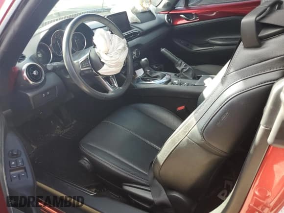 ✅ 2022 Mazda MX-5 Miata Grand Touring • VIN: JM1NDAM71N0506564 • Lot: 54540235. Wystawiony na Copart z przebiegiem Nie podano. Bezpłatny archiwum sprzedaży aukcyjnych z USA i szczegółowy raport historii pojazdu na DreamBid. Zdjęcie 7.