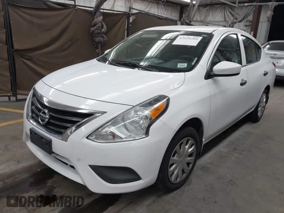 ✅ 2016 Nissan Versa S Plus • VIN: 3N1CN7AP4GL855383 • Lot: 43529284. Wystawiony na IAAI z przebiegiem 104 352 mil. Bezpłatny archiwum sprzedaży aukcyjnych z USA i szczegółowy raport historii pojazdu na DreamBid. Zdjęcie 2.