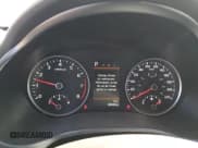 ✅ 2023 Kia Rio S • VIN: 3KPA25AD4PE625550 • Lot: 87093395. Wystawiony na Copart z przebiegiem 49 430 mil. Bezpłatny archiwum sprzedaży aukcyjnych z USA i szczegółowy raport historii pojazdu na DreamBid. Zdjęcie 9.