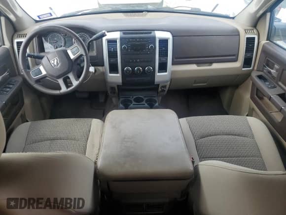 2009 Dodge 1500 TRX z VIN 1D3HB13P59S725601, wystawiony jako Copart lot #86121834 z przebiegiem 47 534 mil mil oraz Szkoda całkowita • Salvage title. Historia ofert i sprzedaży dostępna na DreamBid. Obrazek 8.