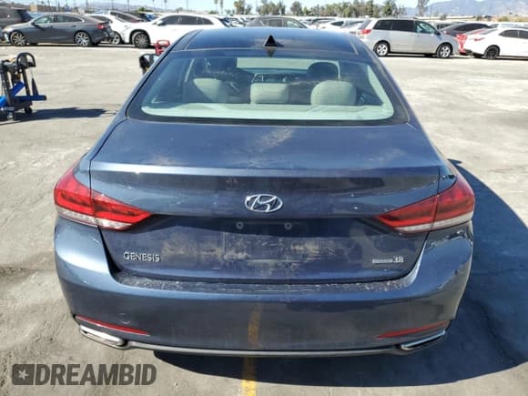 ✅ 2015 Hyundai Genesis 3.8L • VIN: KMHGN4JE5FU086064 • Лот: 89671465. Опубликован ранее на Copart с пробегом 75 049 миль. Бесплатный доступ к архиву аукционных продаж из США и подробный отчёт об истории автомобиля на DreamBid. Изображение 6.