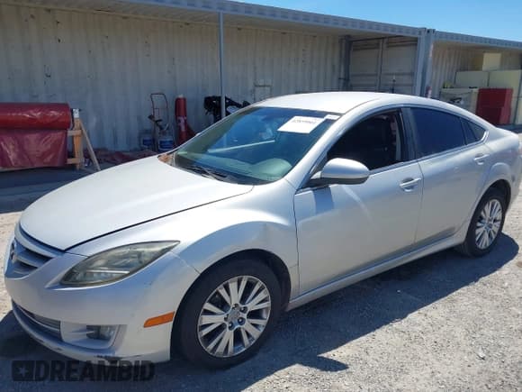 ✅ 2009 Mazda 6 i Grand Touring • VIN: 1YVHP82A295M10375 • Lot: 42835061. Wystawiony na IAAI z przebiegiem 146 986 mil. Bezpłatny archiwum sprzedaży aukcyjnych z USA i szczegółowy raport historii pojazdu na DreamBid. Zdjęcie 2.