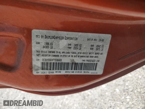 ✅ 2007 Chrysler PT Cruiser • VIN: 3C3HY55E07T536669 • Lot: 62394655. Wystawiony na Copart z przebiegiem Nie podano. Bezpłatny archiwum sprzedaży aukcyjnych z USA i szczegółowy raport historii pojazdu na DreamBid. Zdjęcie 12.