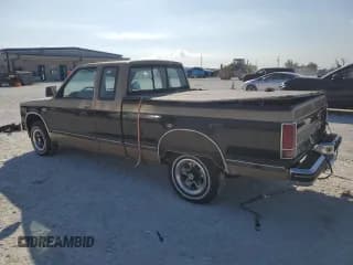 ✅ 1986 Chevrolet S-10 X96 • VIN: 1GCCS14R6G2145533 • Лот: 43742875. Опубликован ранее на Copart с пробегом 133 361 миль. Бесплатный доступ к архиву аукционных продаж из США и подробный отчёт об истории автомобиля на DreamBid. Изображение 2.