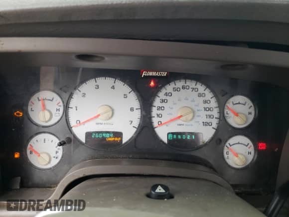 2002 Dodge 1500 с VIN 1D7HA16N12J251735, выставлен на аукционе Copart как лот 64369704 с пробегом 260 984 миль миль и На запчасти • Non repairable. История ставок и продаж доступна на DreamBid. Изображение 9.