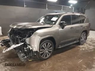 ✅ 2024 Lexus LX 600 Luxury • VIN: JTJGB7CX3R4055975 • Lot: 41392272. Listed on IAAI with 6,894 mi. Free auction sales archive from the USA and detailed vehicle history report at DreamBid. Image 2.
