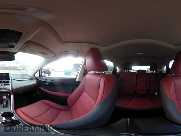 ✅ 2021 Lexus NX 300h • VIN: JTJDJRDZ2M2150310 • Lot: 43727839. Wystawiony na IAAI z przebiegiem 31 124 mil. Bezpłatny archiwum sprzedaży aukcyjnych z USA i szczegółowy raport historii pojazdu na DreamBid. Zdjęcie 19.