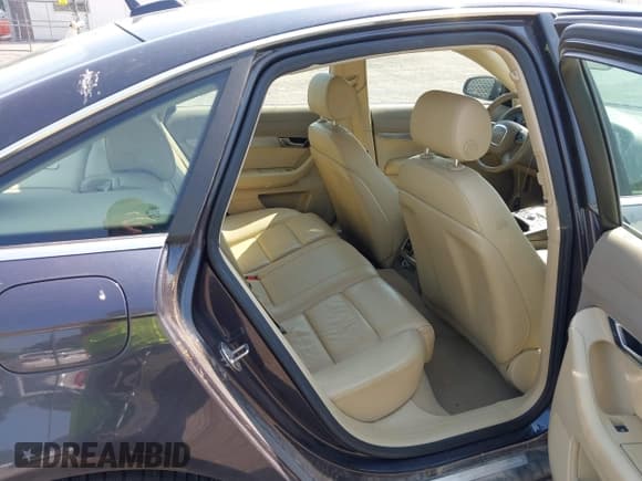 ✅ 2005 Audi A6 • VIN: WAUDG74F45N119424 • Лот: 42445823. Опубликован ранее на IAAI с пробегом Не указан. Бесплатный доступ к архиву аукционных продаж из США и подробный отчёт об истории автомобиля на DreamBid. Изображение 8.