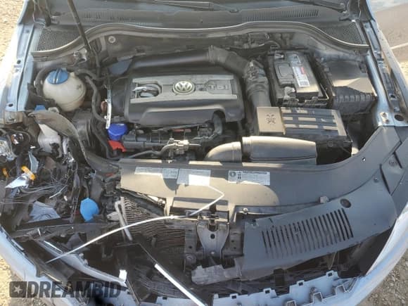 ✅ 2013 Volkswagen CC R-Line • VIN: WVWBN7AN7DE522405 • Lot: 86824715. Listed on Copart with 103,360 mi. Free auction sales archive from the USA and detailed vehicle history report at DreamBid. Image 11.