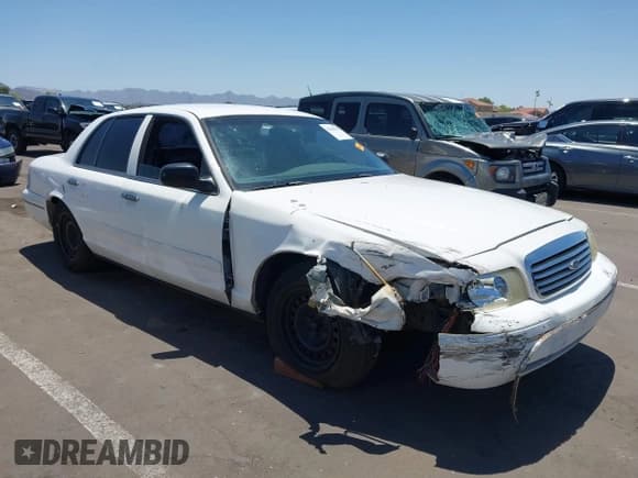 ✅ 1998 Ford Crown Victoria Police • VIN: 2FAFP71WXWX115531 • Lot: 42500505. Wystawiony na IAAI z przebiegiem 197 158 mil. Bezpłatny archiwum sprzedaży aukcyjnych z USA i szczegółowy raport historii pojazdu na DreamBid. Zdjęcie 6.