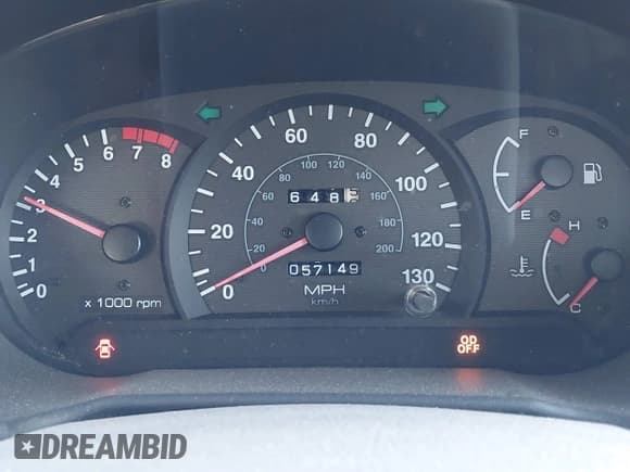 ✅ 2001 Hyundai Accent GL • VIN: KMHCG45C91U199669 • Lot: 43530270. Wystawiony na IAAI z przebiegiem 57 149 mil. Bezpłatny archiwum sprzedaży aukcyjnych z USA i szczegółowy raport historii pojazdu na DreamBid. Zdjęcie 7.