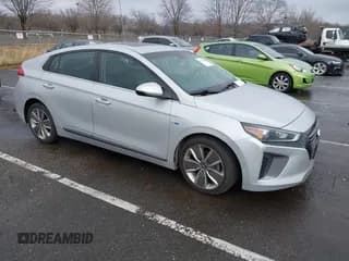 ✅ 2018 Hyundai Ioniq Limited • VIN: KMHC85LC9JU087279 • Lot: 41104562. Wystawiony na IAAI z przebiegiem 84 424 mil. Bezpłatny archiwum sprzedaży aukcyjnych z USA i szczegółowy raport historii pojazdu na DreamBid. Zdjęcie 1.