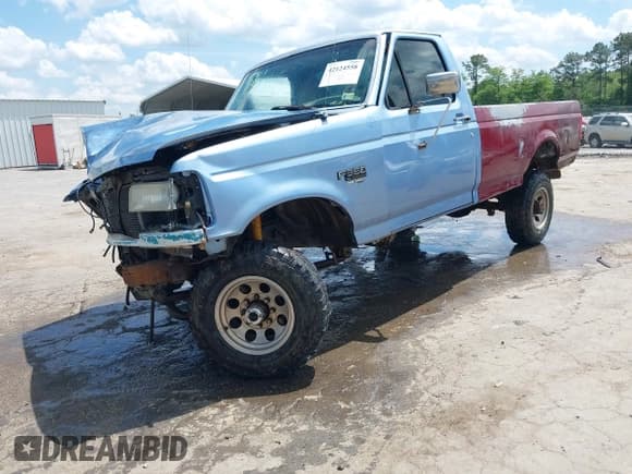 ✅ 1997 Ford F-350 • VIN: 1FTHF36F9VEA78530 • Лот: 42124558. Опубликован ранее на IAAI с пробегом Не указан. Бесплатный доступ к архиву аукционных продаж из США и подробный отчёт об истории автомобиля на DreamBid. Изображение 17.