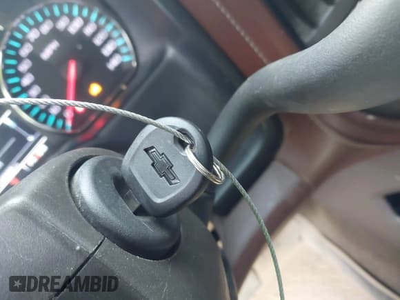 ✅ 2015 Chevrolet Silverado 1500 High Country • VIN: 3GCUKTEJ9FG365134 • Лот: 42109575. Опубликован ранее на IAAI с пробегом 110 382 миль. Бесплатный доступ к архиву аукционных продаж из США и подробный отчёт об истории автомобиля на DreamBid. Изображение 11.