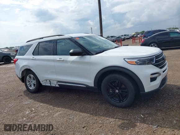 ✅ 2023 Ford Explorer XLT • VIN: 1FMSK8DH4PGB28563 • Lot: 43215905. Listed on IAAI with 48,987 mi. Free auction sales archive from the USA and detailed vehicle history report at DreamBid. Image 14.