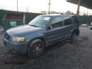 ✅ 2005 Ford Escape XLS Value • VIN: 1FMYU02Z25KB63243 • Lot: 43837346. Listed on IAAI with 162,313 mi. Free auction sales archive from the USA and detailed vehicle history report at DreamBid. Image 2.