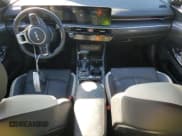 ✅ 2025 Kia K5 GT-Line • VIN: KNAG64J79S5282626 • Лот: 82355285. Опубликован ранее на Copart с пробегом 8 191 миль. Бесплатный доступ к архиву аукционных продаж из США и подробный отчёт об истории автомобиля на DreamBid. Изображение 8.