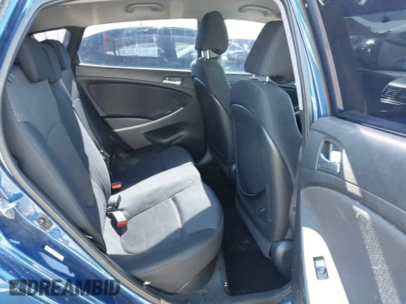 ✅ 2016 Hyundai Accent Sport • VIN: KMHCU5AE6GU270647 • Лот: 42201840. Опубликован ранее на IAAI с пробегом 101 473 миль. Бесплатный доступ к архиву аукционных продаж из США и подробный отчёт об истории автомобиля на DreamBid. Изображение 8.