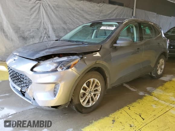 ✅ 2022 Ford Escape S • VIN: 1FMCU0F6XNUA22256 • Лот: 80874255. Опубликован ранее на Copart с пробегом 98 635 миль. Бесплатный доступ к архиву аукционных продаж из США и подробный отчёт об истории автомобиля на DreamBid. Изображение 1.