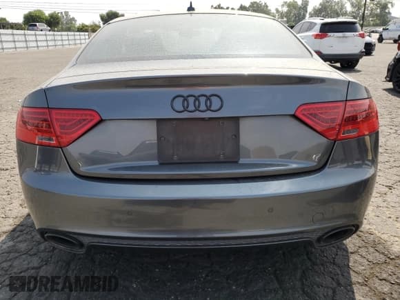 ✅ 2013 Audi RS 5 • VIN: WUAC6AFR1DA900836 • Lot: 59038215. Listed on Copart with 130,292 mi. Free auction sales archive from the USA and detailed vehicle history report at DreamBid. Image 6.